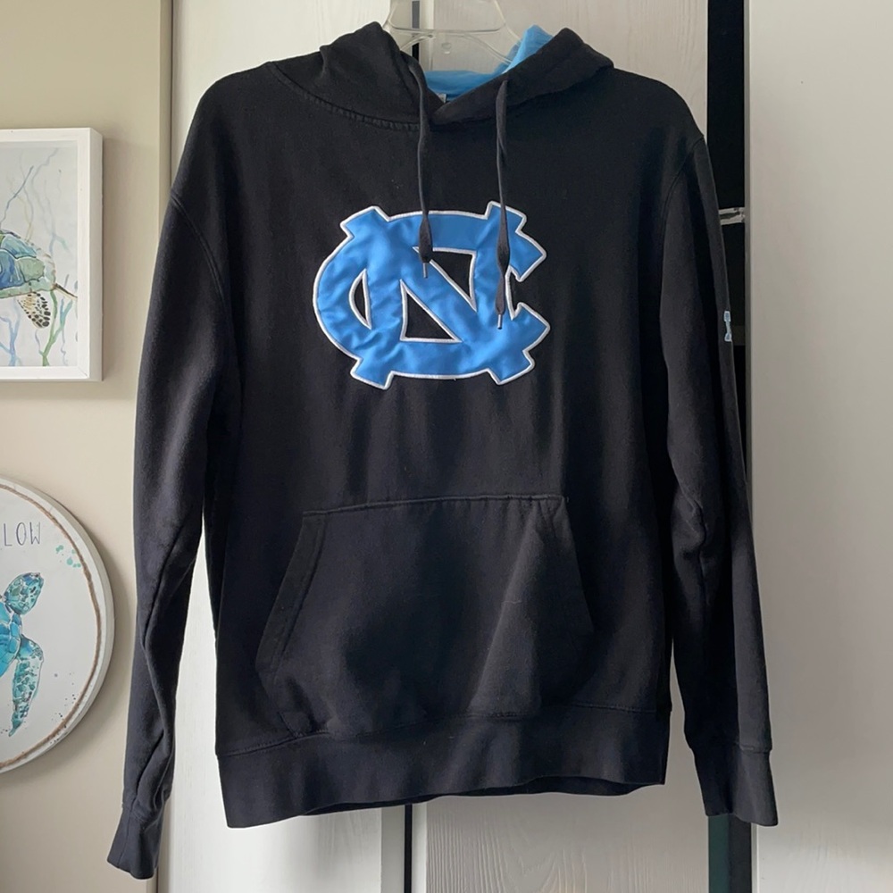 ☀️3/$35 North Carolina Tar Heels Hoodie